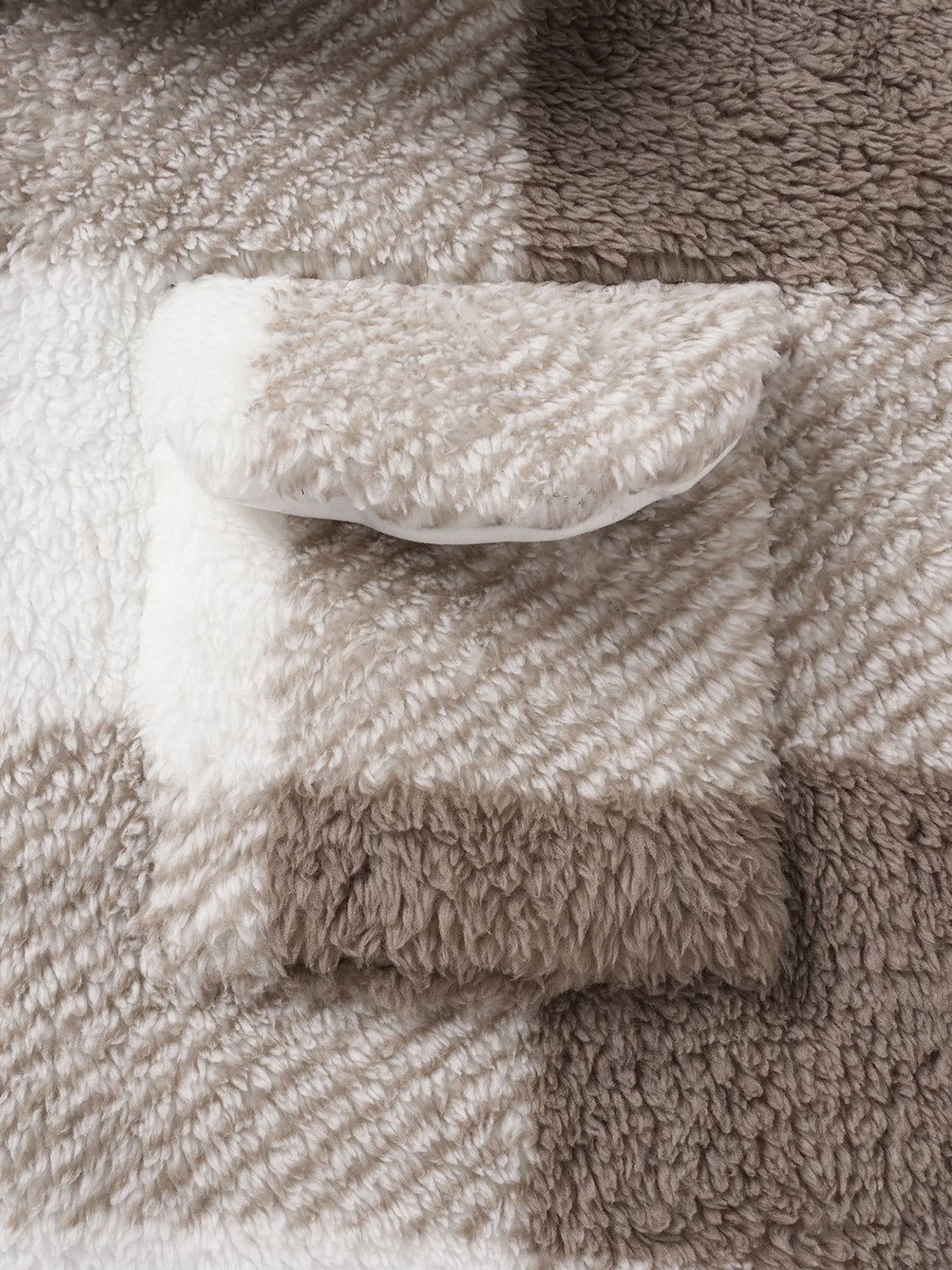 Artem™ | Pluszowa kurtka w kratę z kieszenią i kołnierzem