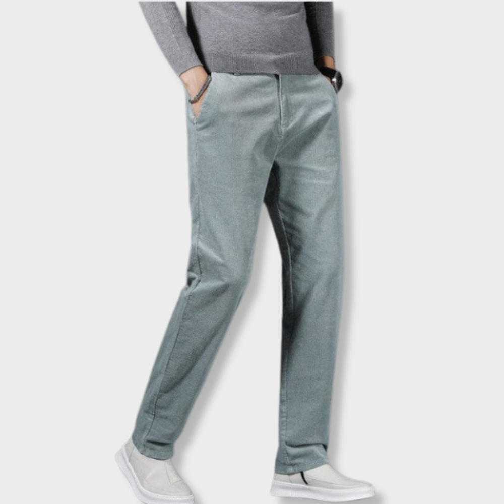 Sztruks w talii średniej