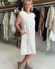 Nelia - Letnia sukienka z okrągłym dekoltem