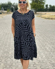 Nelia - Letnia sukienka z okrągłym dekoltem