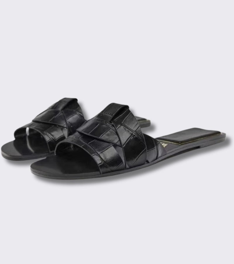 Zaba | Eleganckie Sandały Niskie z Plecionką