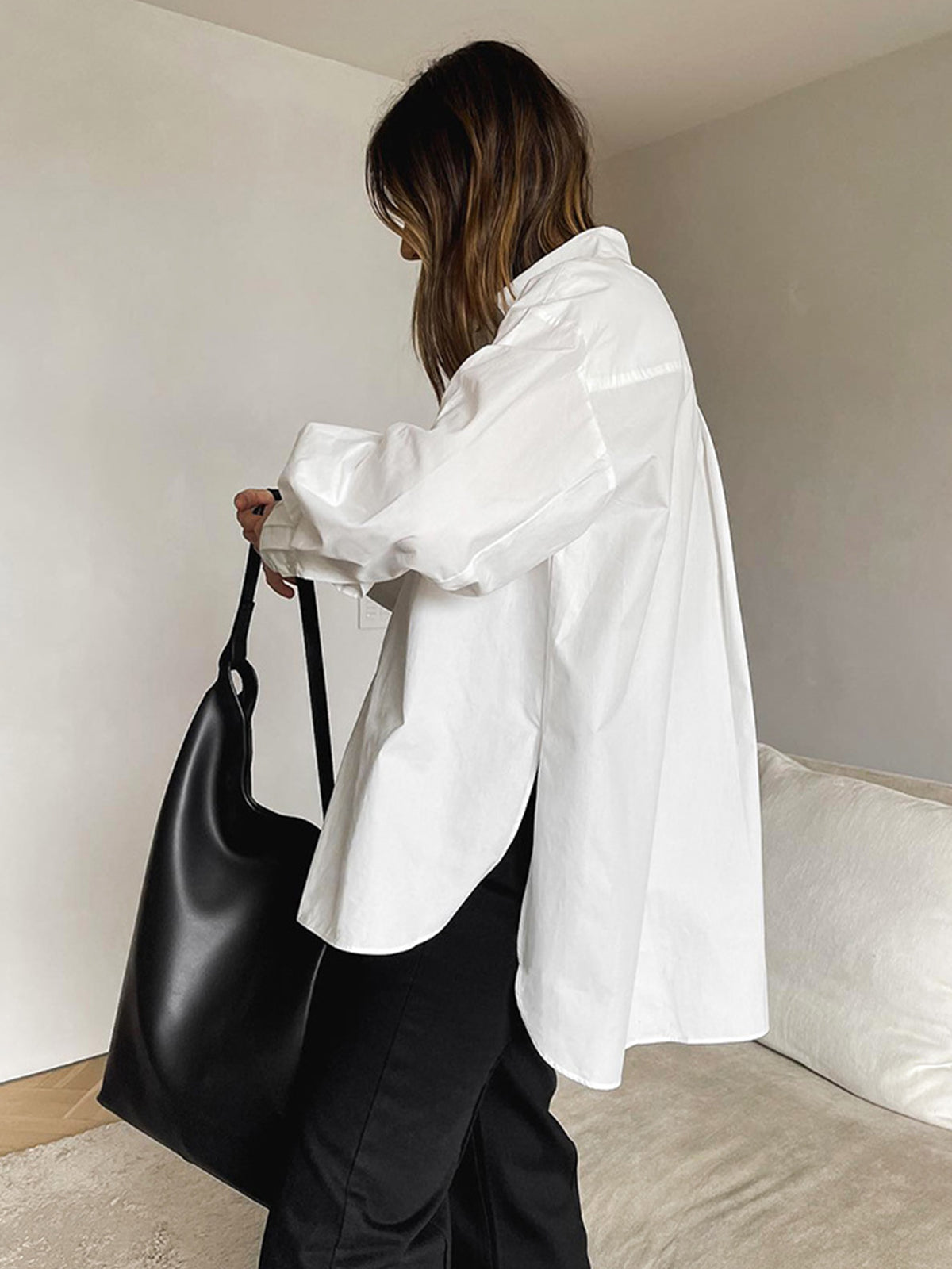 Cămașă Minimalistă cu Buton