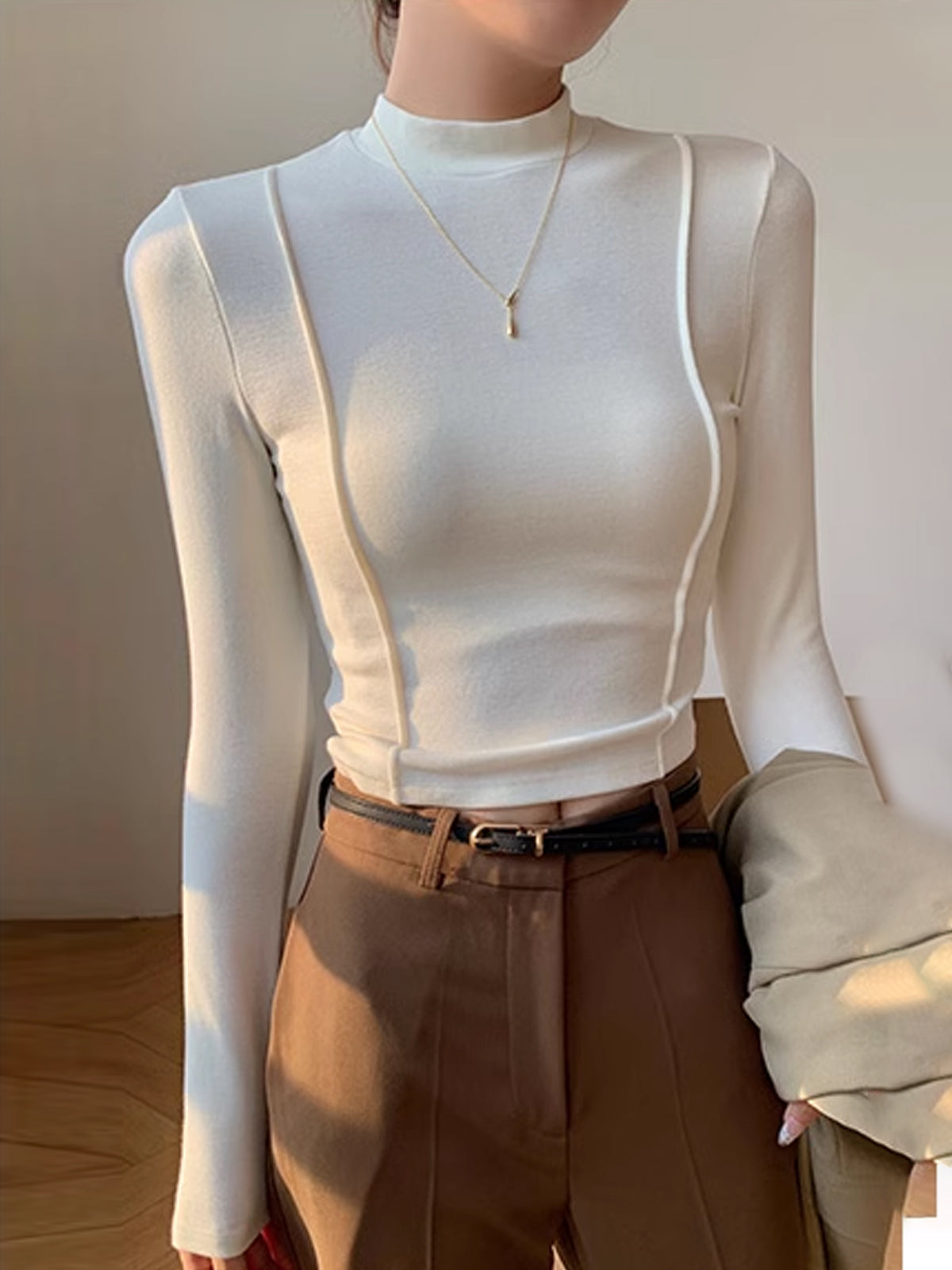 Bluză cu Piping din Jersey Simplu