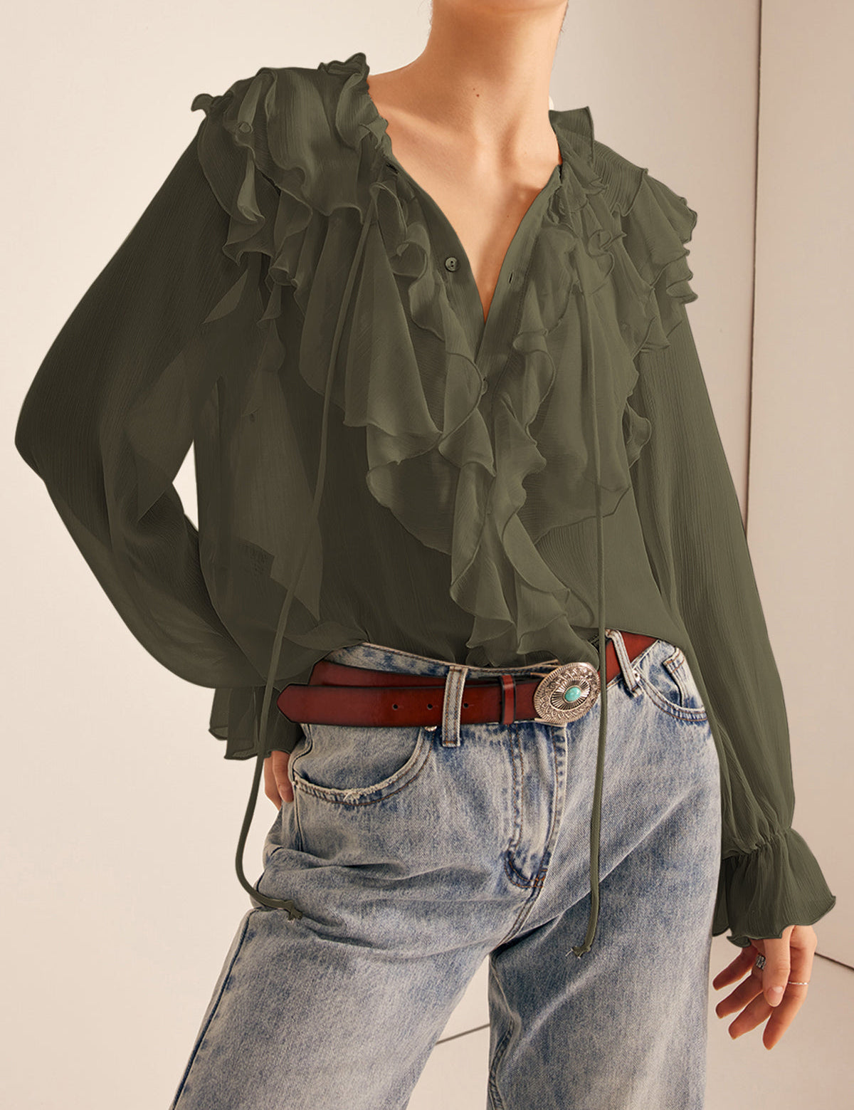 Cienka bluzka z falbanami z chiffon