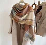 Hanna™ | Szalik Heritage w Kratę