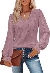 Amaris – Scalloped Eyelet Blouse