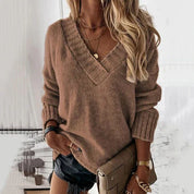 Jane | Przytulny sweter z dekoltem w kształcie litery V