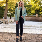 Pilla | Pikowana Kurtka z Dzianinowymi Rękawami i Wysokim Kołnierzem