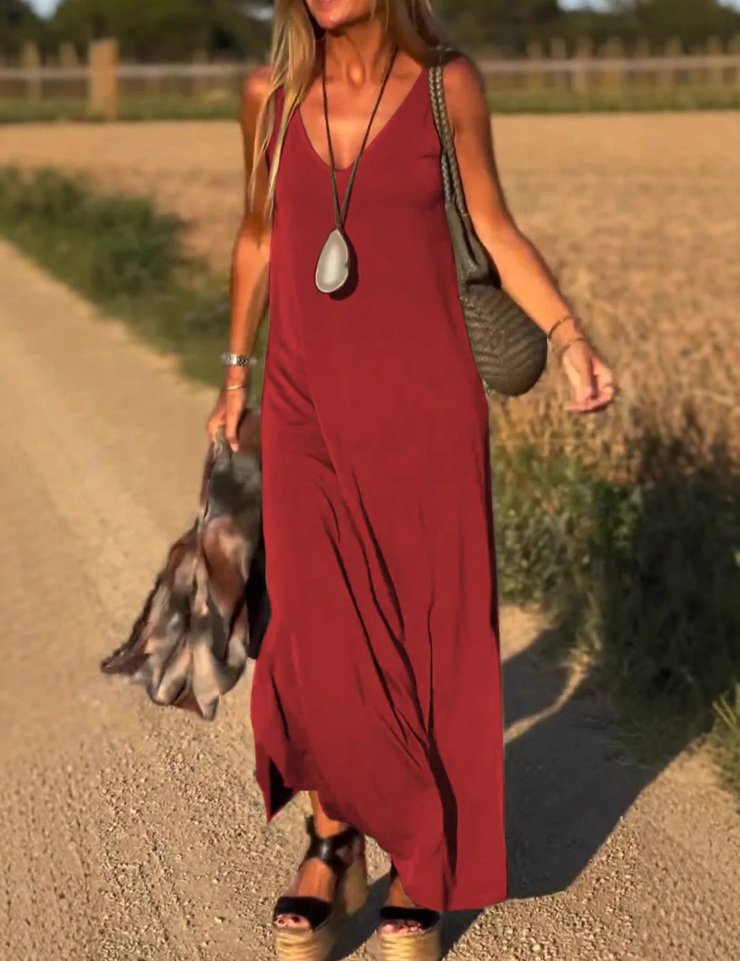 Evelyne - Elegancka Długa Sukienka Bez Rękawów