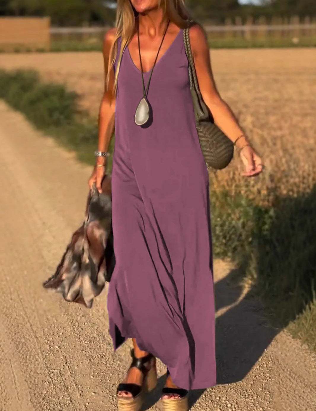 Evelyne - Elegancka Długa Sukienka Bez Rękawów