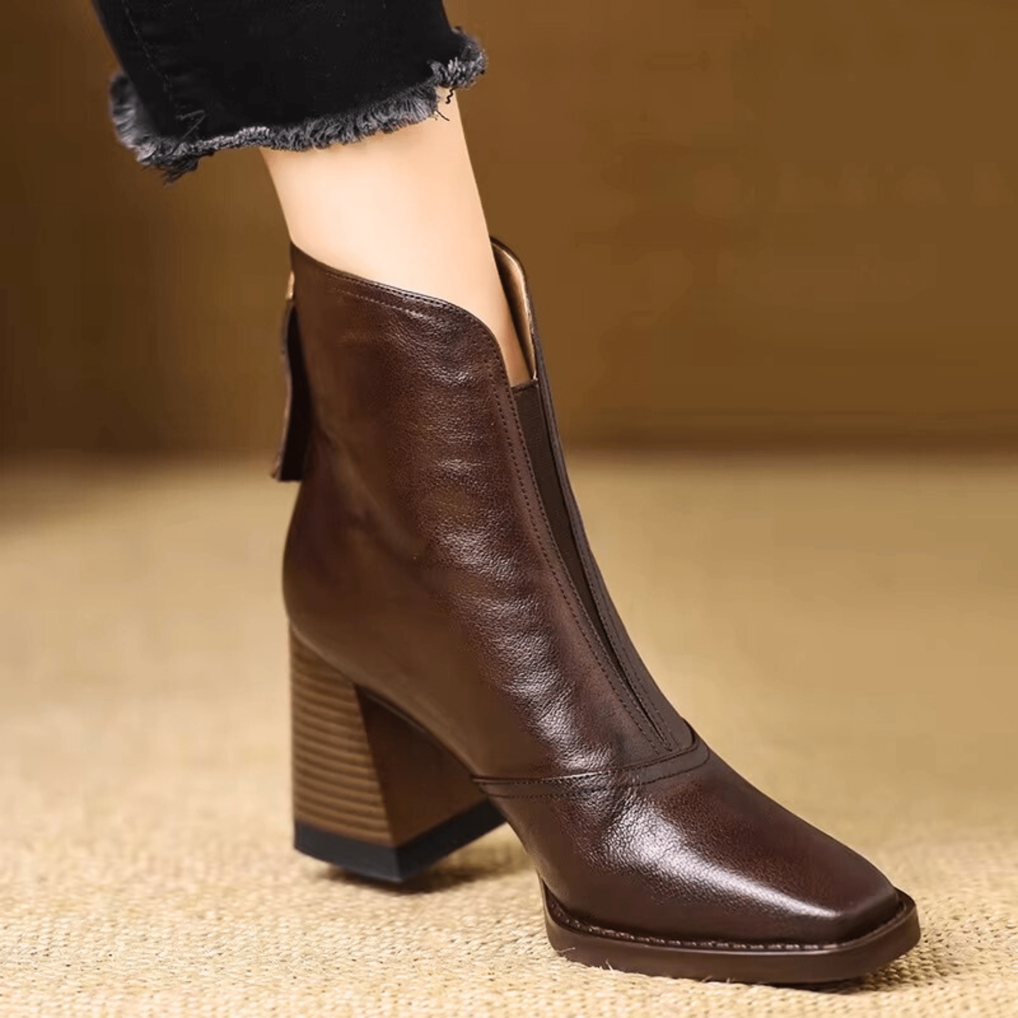 The Aurelia Sculpted Leather Boot™